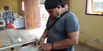 Dekranasda KK Sukses Asah Kemampuan Kerajinan dari Batok Kelapa