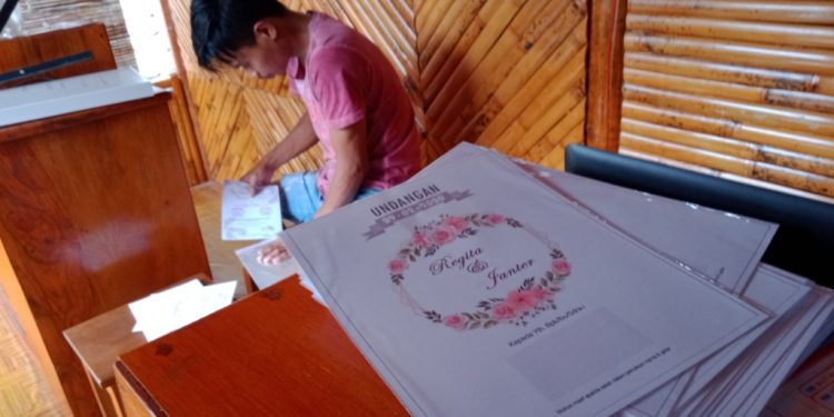 Sumantri Raup Pendapatan dari Bisnis Kedai Kopi dan Percetakan