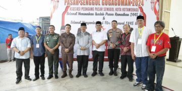 Asripan Nani dan Meiddy Makalalag Suport Pasar Senggol Gogagoman