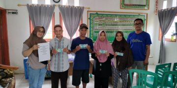 Pemdes Tobongon Salurkan BLT Tahap 1 Tahun 2024