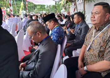 Hendra Tangel Wakili Bupati Boltim Diperingatan Hari Otda di Surabaya