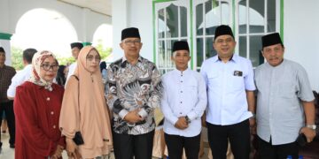 Meiddy Makalalag Hadiri Undangan Halal Bihalal di Kelurahan Genggulang