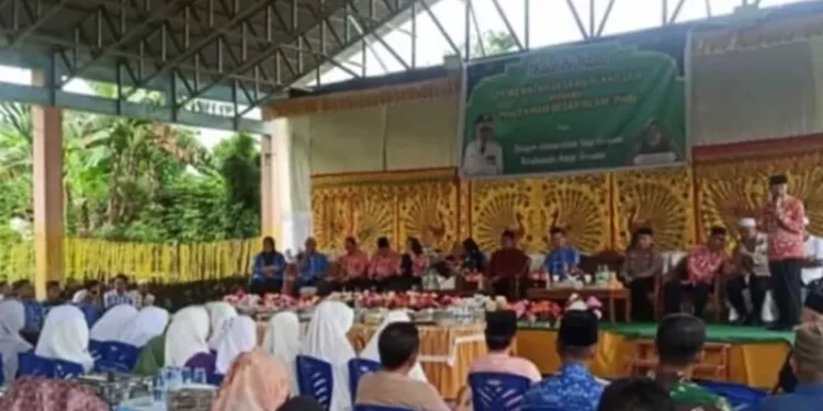 Hadiri Halal Bihalal di Desa Bilalang 2, Asisten 1 Ajak Warga Perkuat Silaturahmi