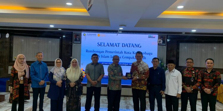 Pj Walikota dan Ketua DPRD Kotamobagu Kunjungi RSI Jakarta Cempaka Putih