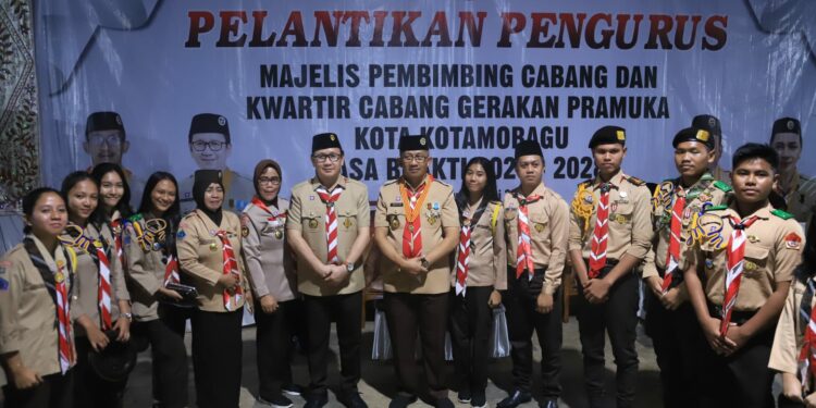 Pj Walikota Asripan Nani Lantik Royke Kasenda Sebagai Ketua Kwarcab Pramuka Kotamobagu