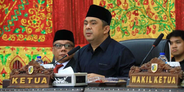 Ketua DPRD Kotamobagu Pimpin Paripurna Mendengarkan Pidato Presiden RI