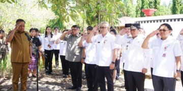 Pj Walikota Kotamobagu Dampingi Gubernur Sulut Ziarah ke TMP Kairagi Manado