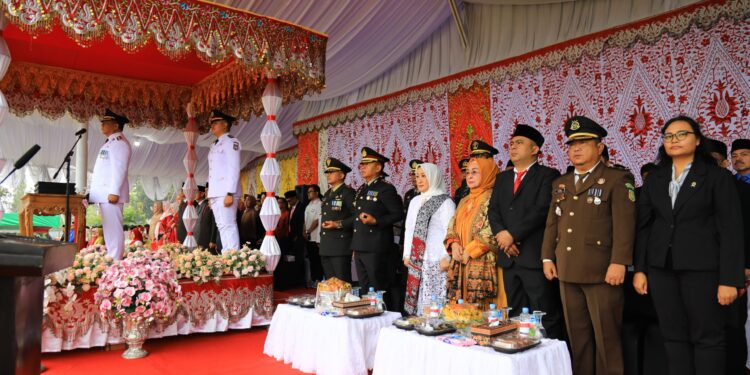 Pimpinan dan Anggota DPRD Kotamobagu Hadiri Upacara Peringatan HUT RI ke-79