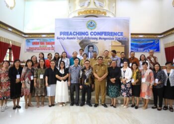 Pj Walikota Abdullah Mokoginta Hadiri Seminar Preaching Conference GMIBM