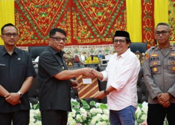 Pj Walikota Kotamobagu Hadiri Paripurna Persetujuan RPD APBDP 2024