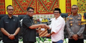 Pj Walikota Kotamobagu Hadiri Paripurna Persetujuan RPD APBDP 2024