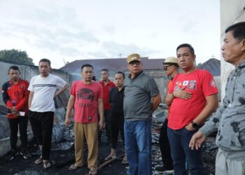Tinjau Lokasi Kebakaran, Pj Walikota Kotamobagu Pastikan Bantuan Segera Disalurkan