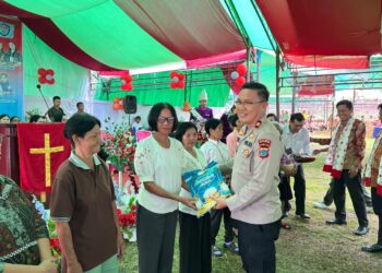 Hadiri Ibadah Raya KWI GMIBM, Kompol Romel Pontoh Apresiasi Peran Wanita Dalam Bergereja