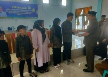STQH 2025, Bupati Oskar Manoppo Beri Uang Saku ke Kafilah Boltim