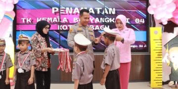 Hadiri Penamatan Siswa TK Bhayangkari, Kapolres Kotamobagu Sampaikan Rasa Bangganya