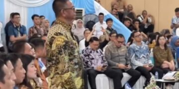 Gubernur YSK Puji Bupati Oskar Manoppo Dihadapan Menteri Desa & PDT