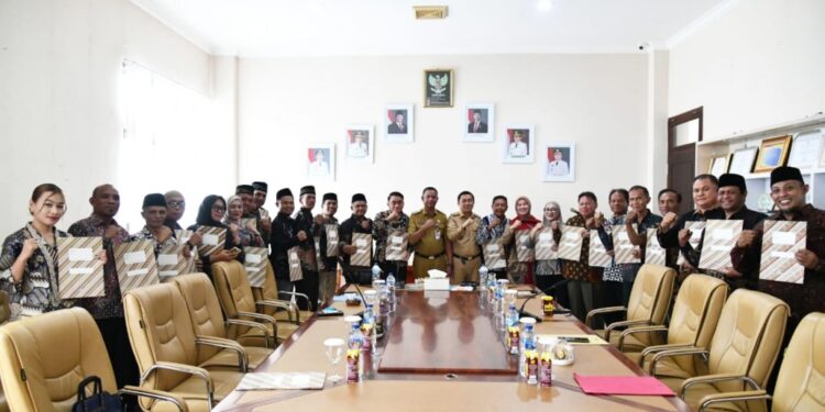 Semangat Boltim Bangkit, Bupati Oskar Rekrut Tenaga Ahli, Berikut Nama – namanya