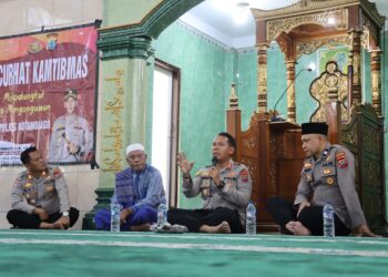 Polri Untuk Masyarakat, AKBP Irwanto Dialog Bersama Warga Sinindian