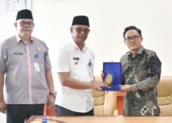 Tingkatkan IPM Boltim, Bupati Oskar Manoppo Teken MoU Bersama UG dan INJADI