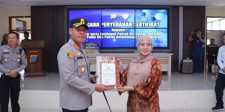 Sukses Raih Prestasi, AKBP Irwanto Beri Penghargaan ke Kontingen Pocil dan PKS Kotamobagu