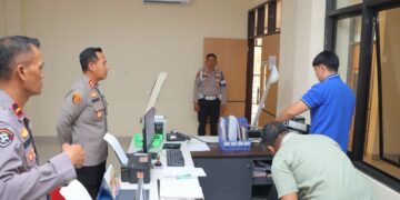 AKBP Irwanto Tinjau Langsung Pelayanan di SPKT Polres Kotamobagu