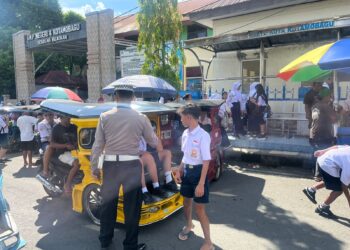 IPTU Luster Simanjuntak “Warning” Sopir Bentor Angkut Siswa Lebih Dari 2 Orang