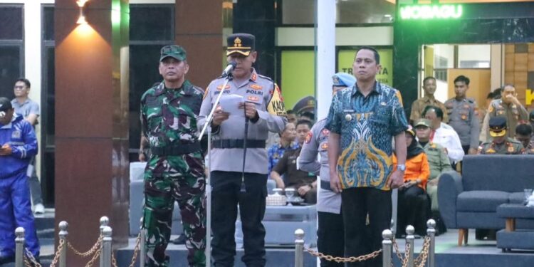 Jelang Nataru, Kapolres Irwanto Pimpin Gelar Pasukan Operasi Lilin Samrat 2025