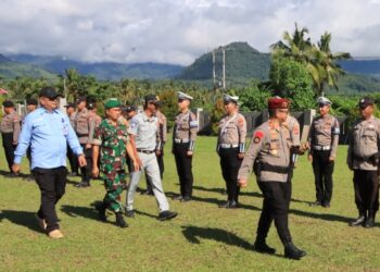 Didampingi Asisten 1 Hendra Tangel, Kapolres Boltim Pimpin Apel Gelar Pasukan Lilin Samrat 2025