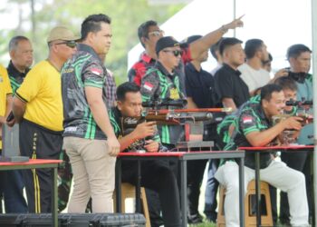 Kapolres Irwanto dan Kajari Saptono Adu Tembak di Gelora Ambang Kotamobagu