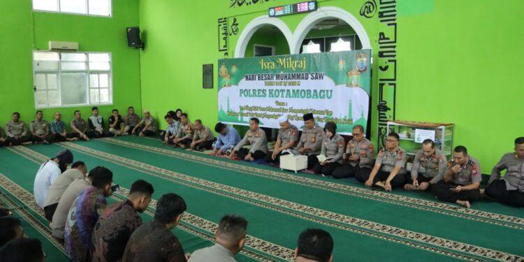 Dihadiri AKBP Irwanto, Polres Kotamobagu Peringati Isra Mi’raj Nabi Muhammad SAW 1447 H