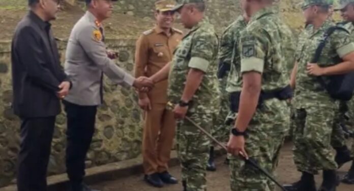 Kapolres Kotamobagu Sambut Kunker Pangdam Merdeka di Markas Yonif TP 868/BS